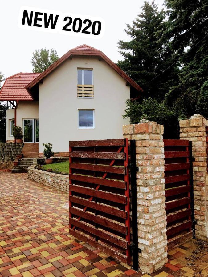 'New' Sunkissed Villa On The Old Hill Balatonalmádi Exterior foto